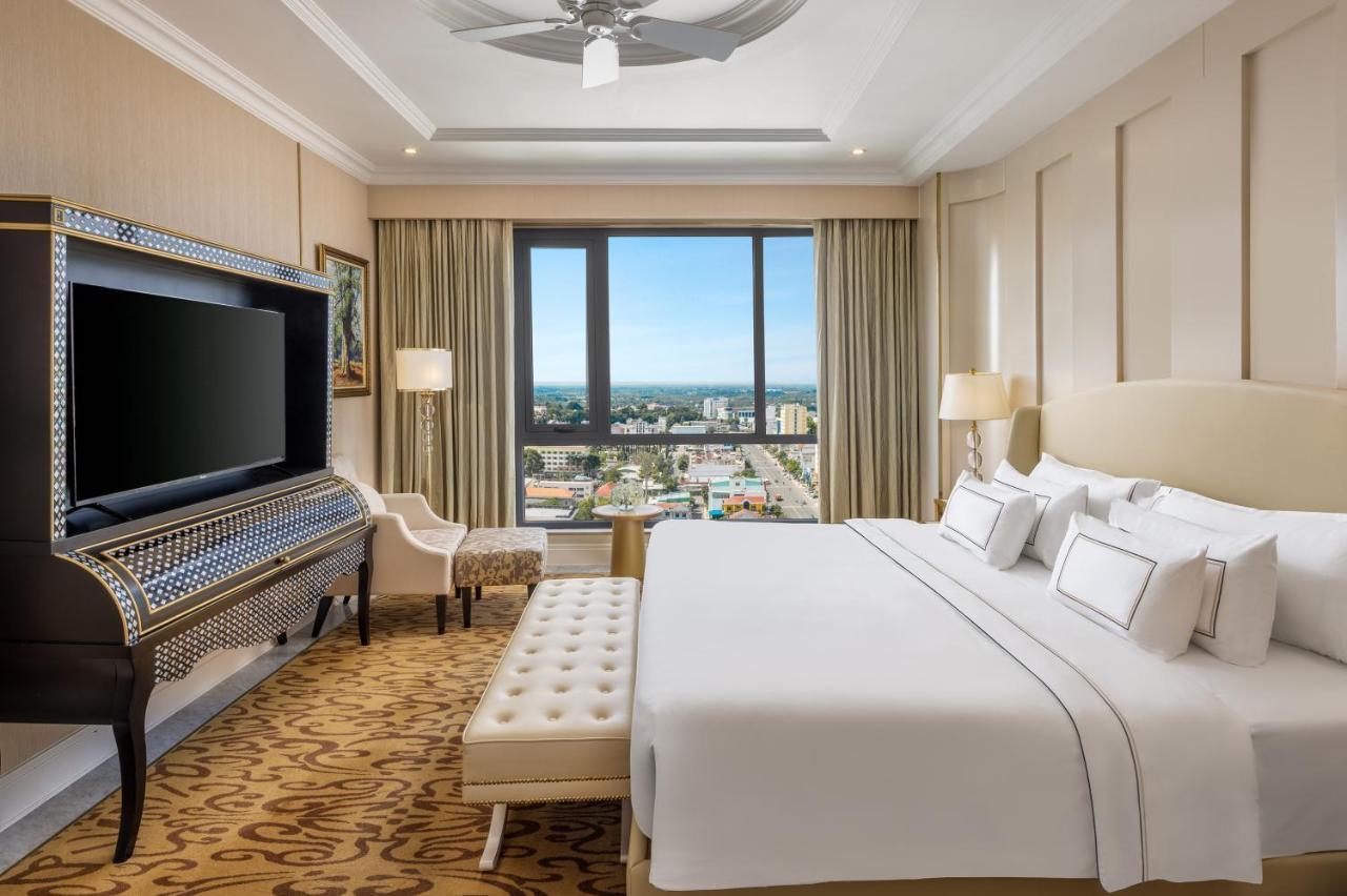 Hotel Melia Vinpearl Tây Ninh Extérieur photo